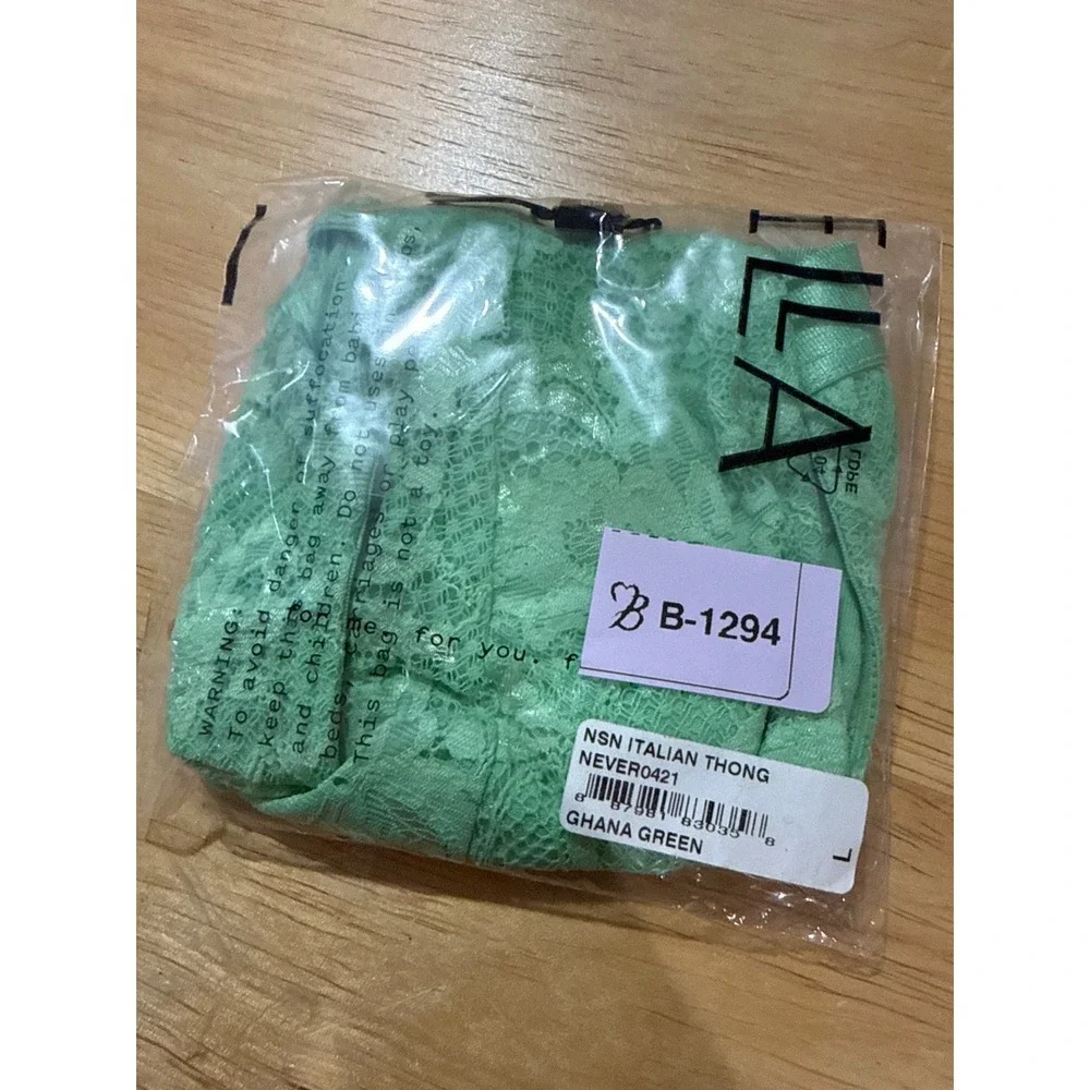 Cosabella Never Say Never Luxury Lace Italian Thong Green size L NWT